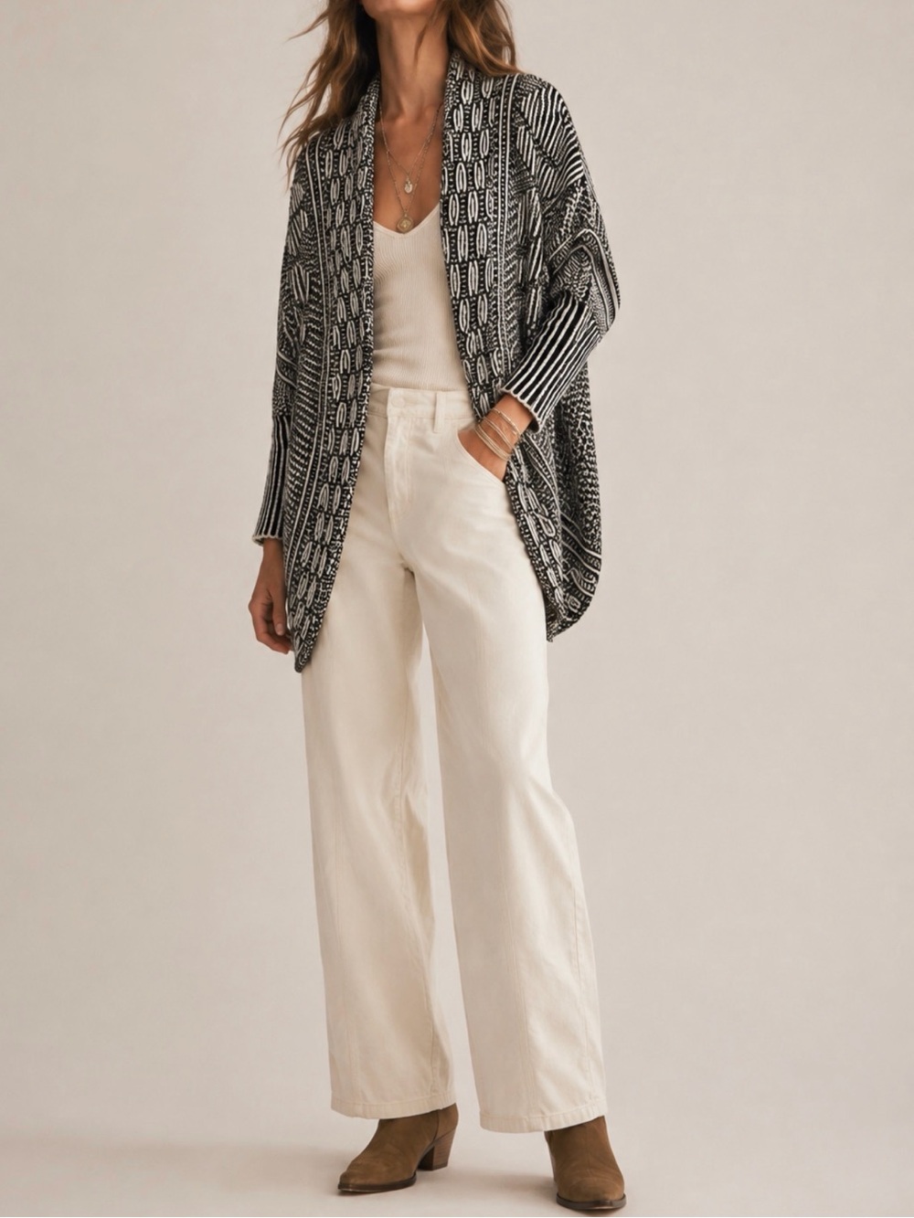 Size small 3/4 sleeve black patterned cardigan